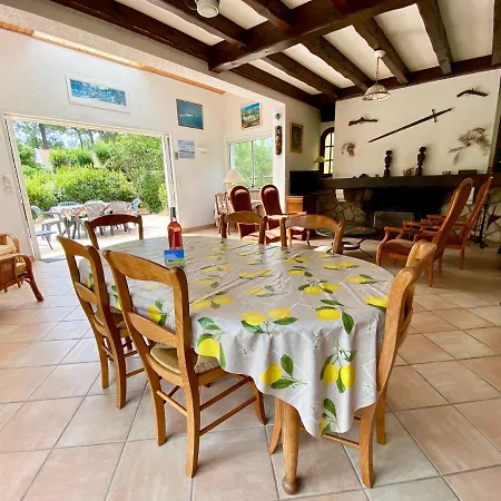 Holiday home With A Big Idyllic Garden At The