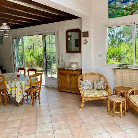 With A Big Idyllic Garden At The Lacanau