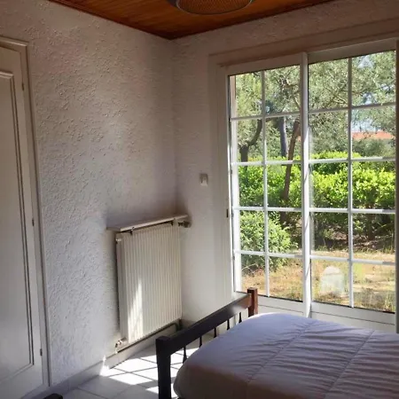 Holiday home With A Big Idyllic Garden At The